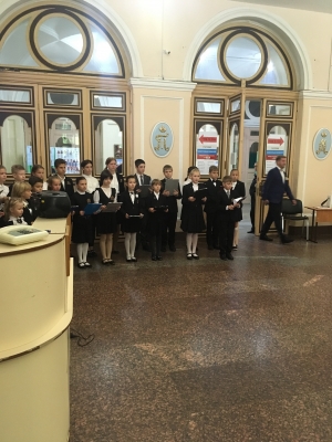 В Павловской гимназии прошли выборы губернатора Санкт-Петербурга и муниципальные выборы